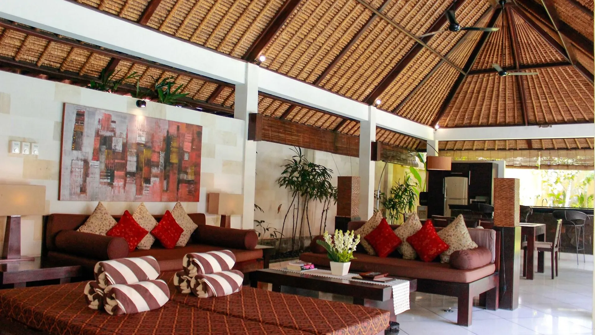 Hotel Maya Sayang Bali Villa Seminyak