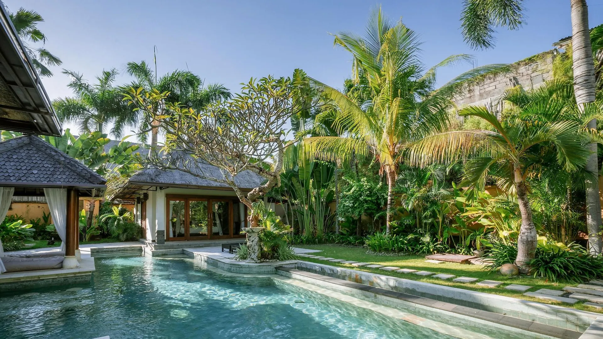 Maya Sayang Bali Villa سمينياك فندق