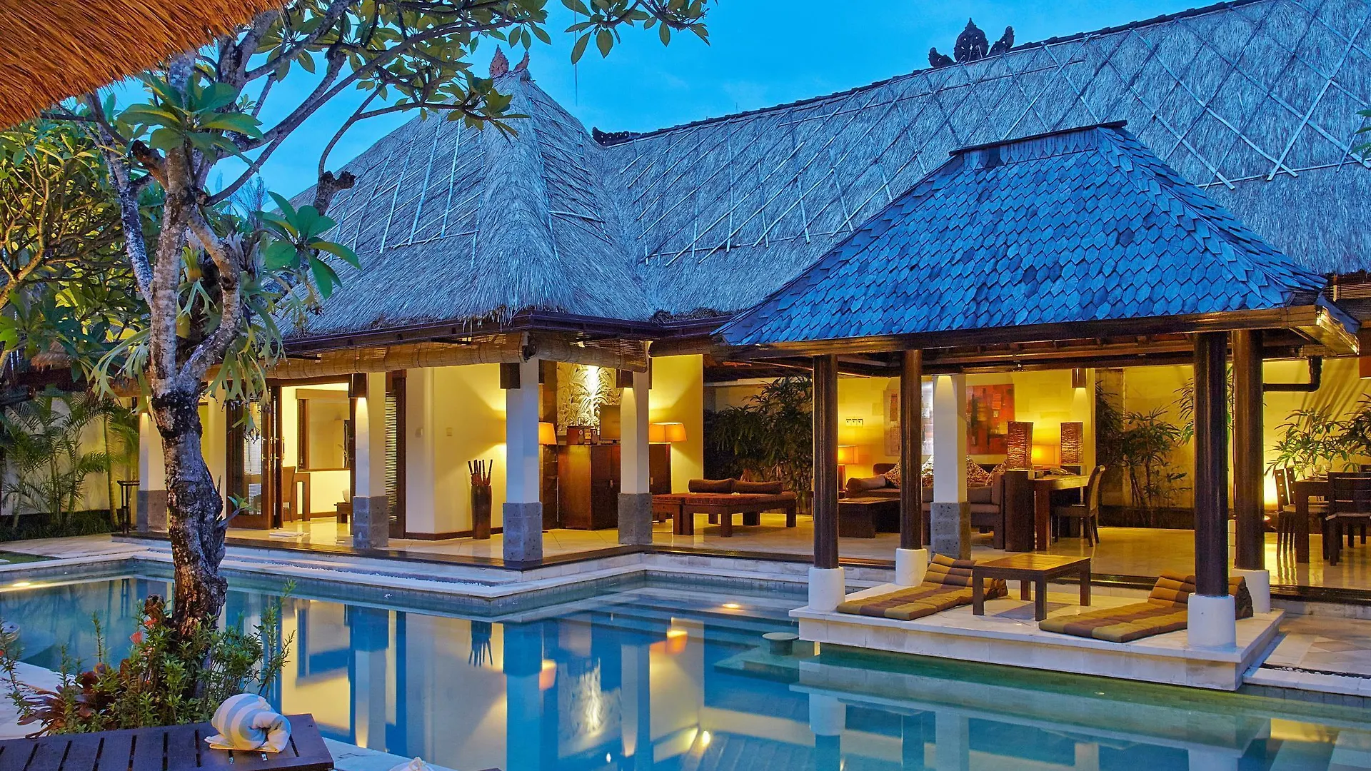 Maya Sayang Bali Villa سمينياك 4*,  إندونيسيا