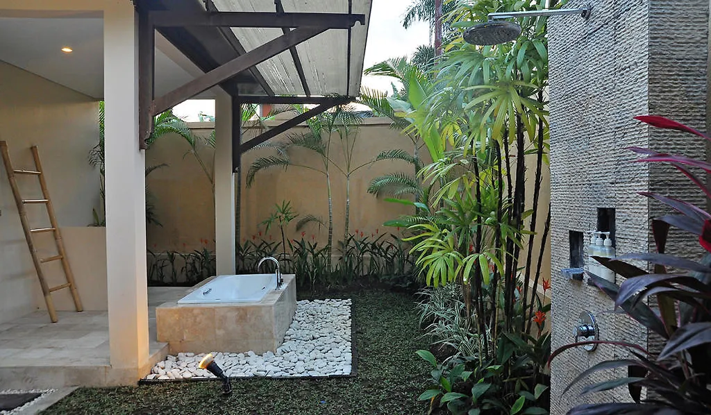 **** فندق Maya Sayang Bali Villa سمينياك إندونيسيا