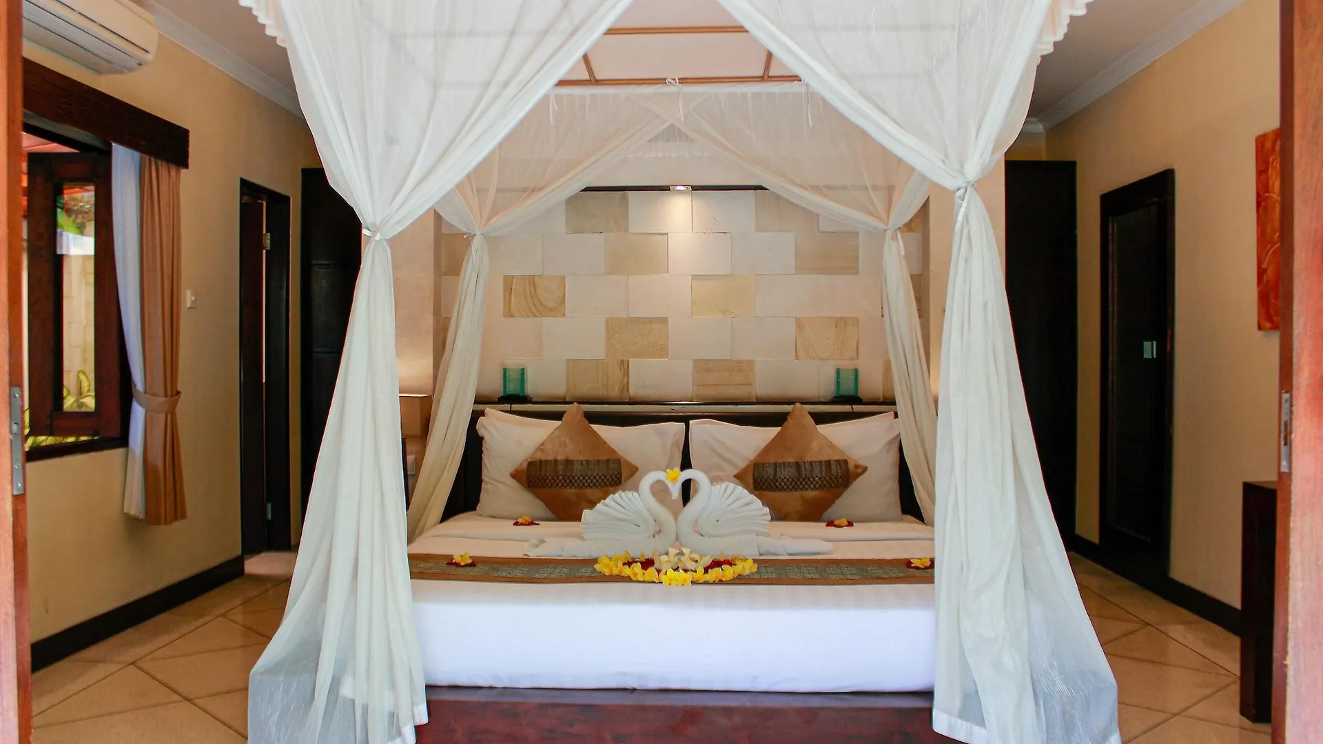 Maya Sayang Bali Villa Семиньяк