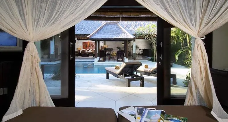 Maya Sayang Bali Villa Семиньяк